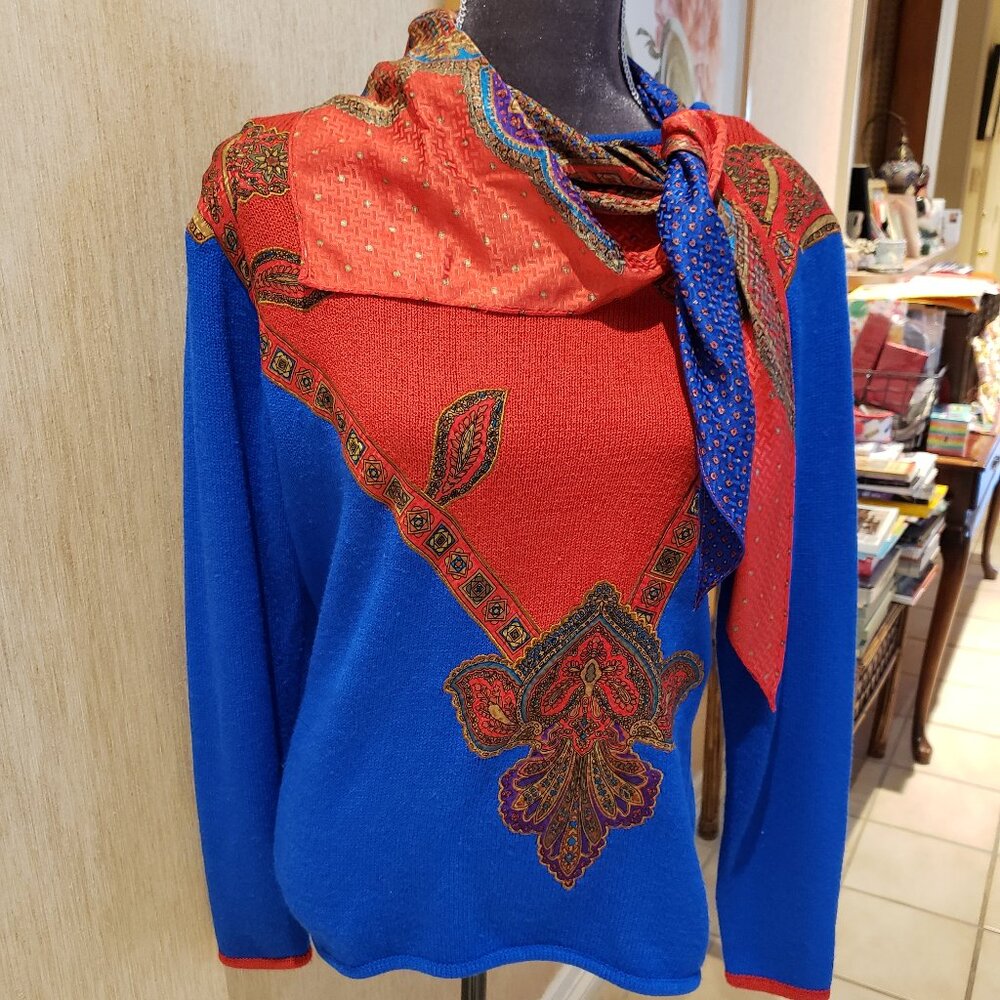 Anne Crimmins for UMI Collections  with scarf - M